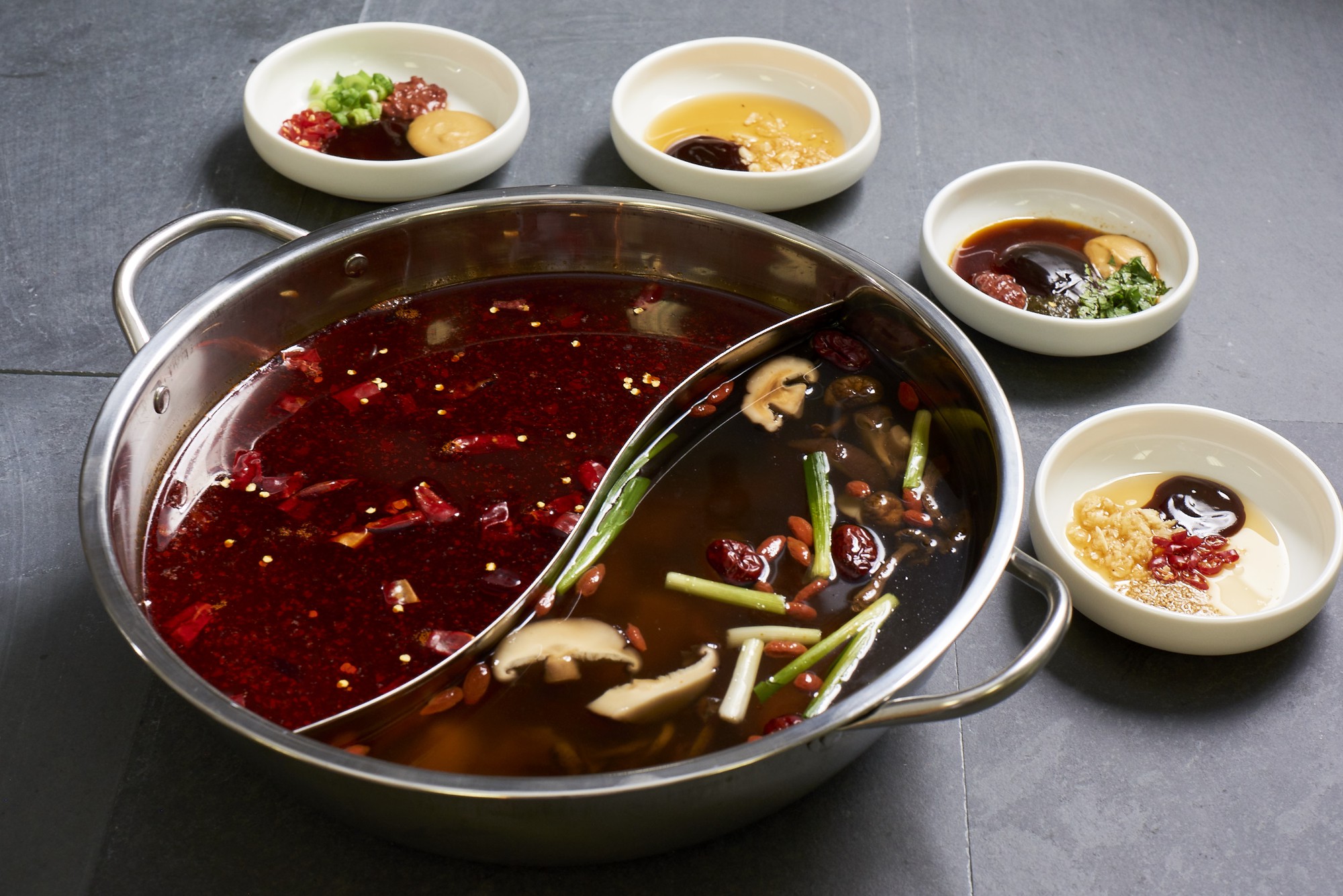 5 loại canh uống càng nhiều thận càng suy: Nhiều người dùng mỗi ngày để “bồi bổ” - Ảnh 3.