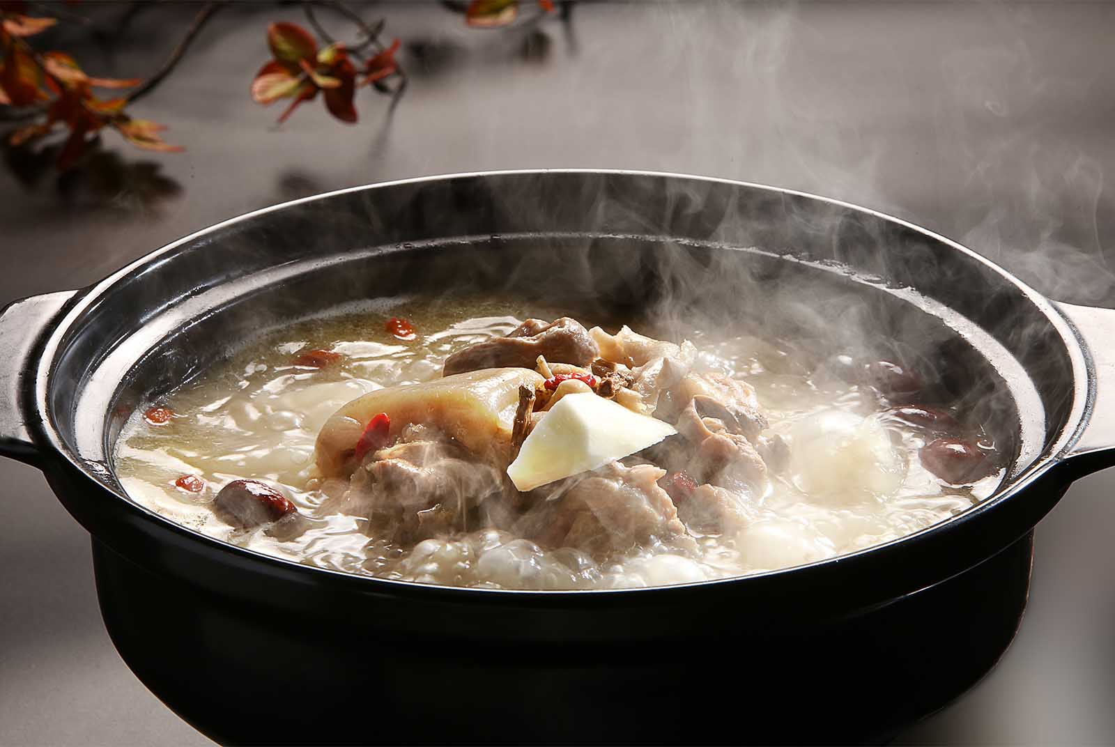5 loại canh uống càng nhiều thận càng suy: Nhiều người dùng mỗi ngày để “bồi bổ” - Ảnh 1.